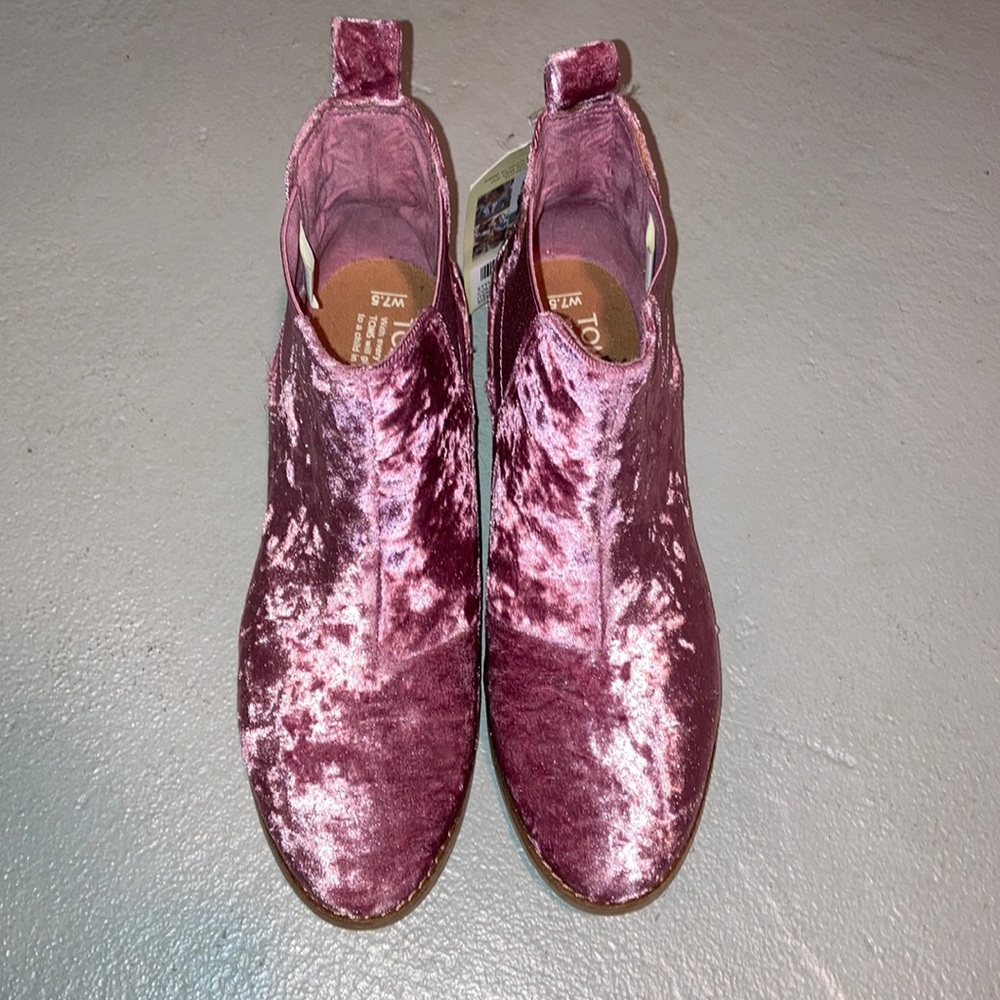 Toms Ella Booties ⭐️